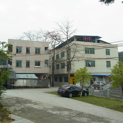 工廠金屬扣、五金插扣及織帶配件 箱包飾品的環保現貨解決方案